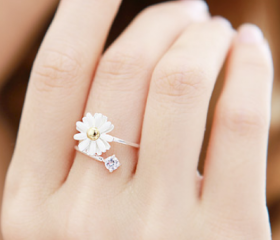 Cute Daisy Flower Stretch Ring 